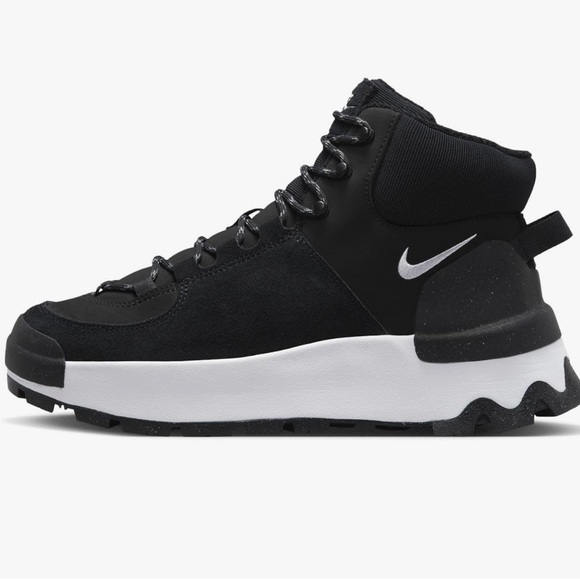 Nike Women's City Classic Boot - Picture 7 of 13